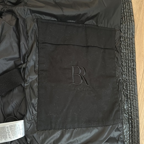 Banana Republic Estrella Puffer Jacket - Picture 8 of 9